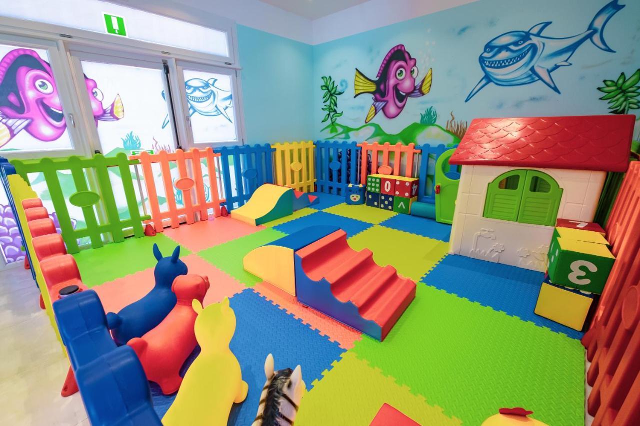 Color Perla Village Bellaria-Igea Marina Exterior photo